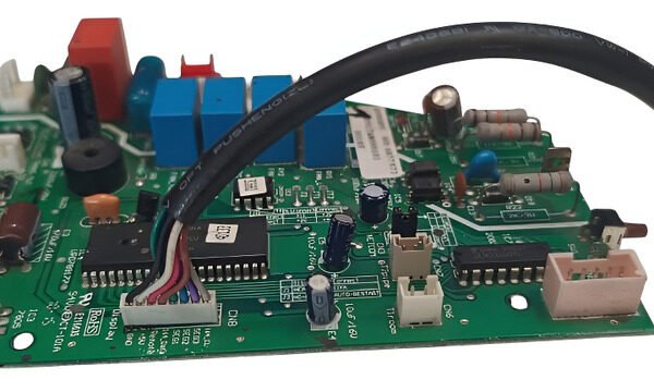 Placa A/a Ce-kfr70g/y-r1.d.01 Frio V1.3  Piso Techo Bgh Ghg - Image 1