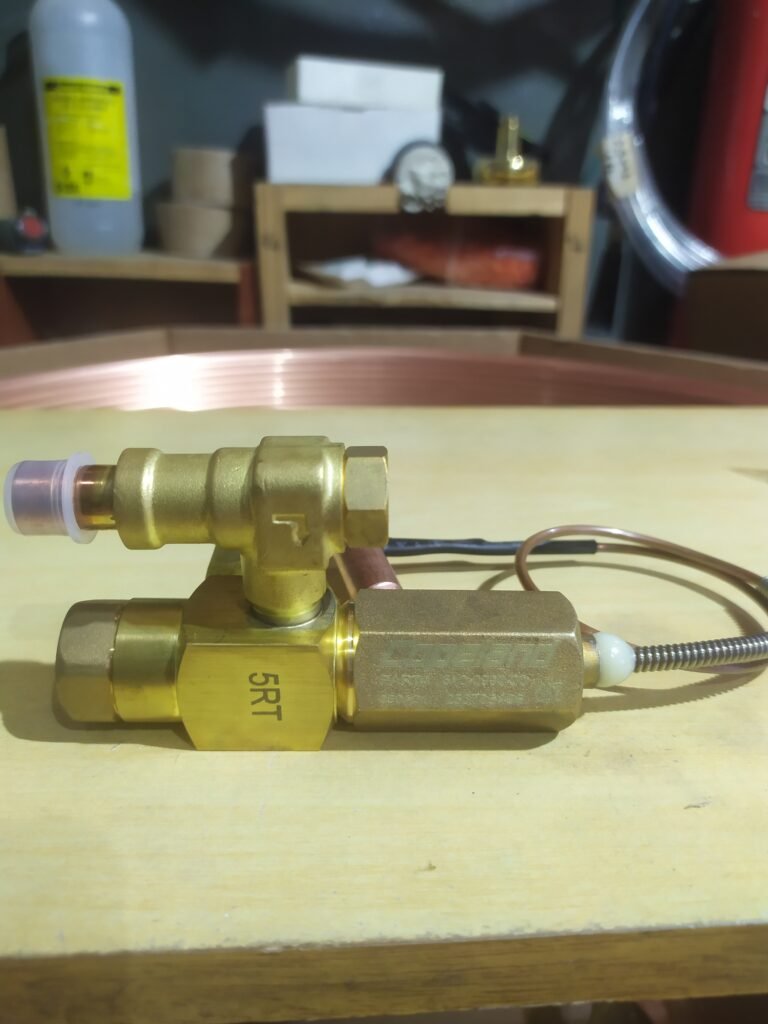 Válvula DTC EMERSON 998-0500-00 p/inyección de líquido