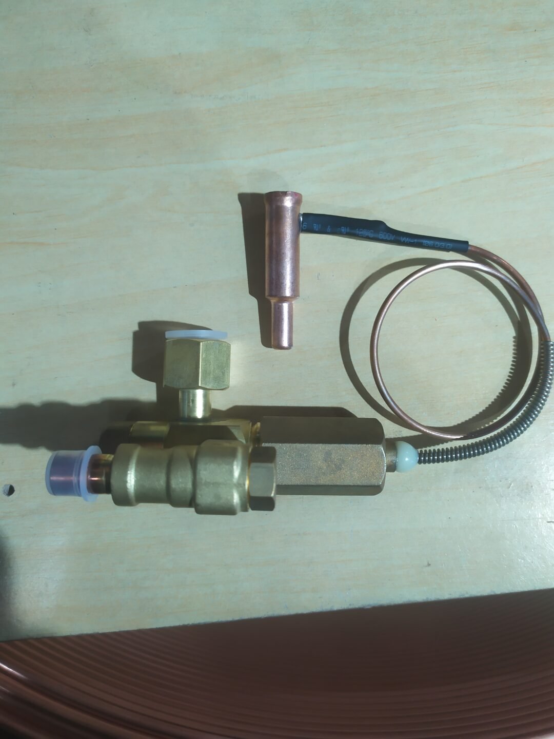 Válvula DTC EMERSON 998-0500-00 p/inyección de líquido: imagen 1