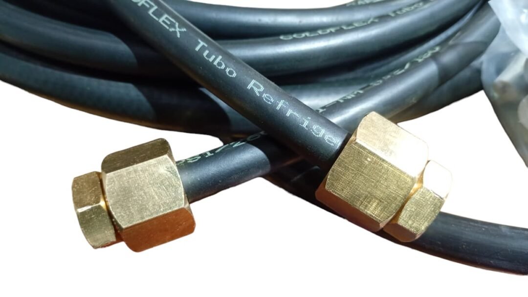 -KIT DE INSTALACION CON MANGUERA COLDFLEX 3000FG (1/4" Y 1/2") 3MTS CON MENSULA: imagen 2